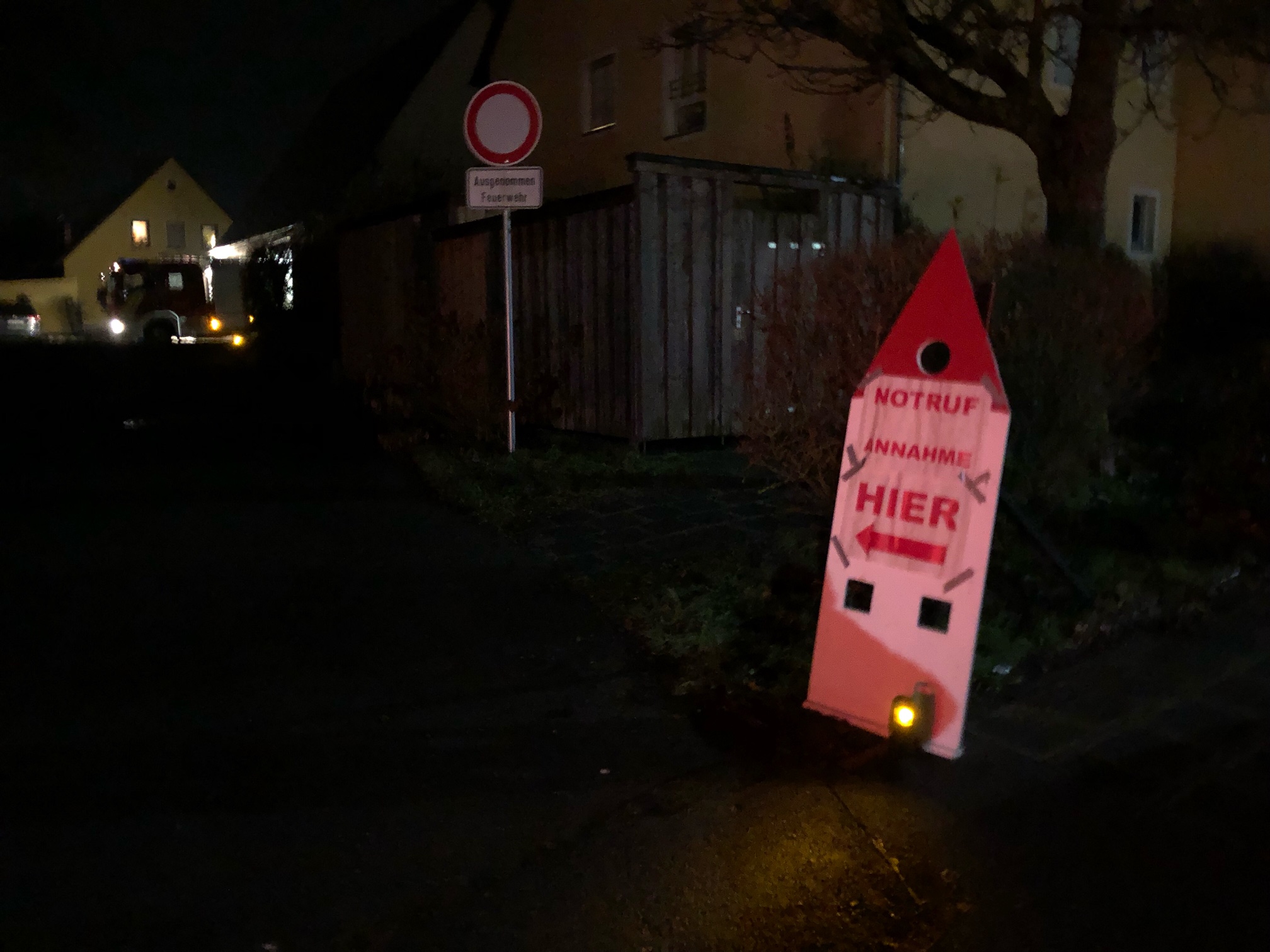 damit die Bevölkerung überhaupt weiß, wo sie ihren Hilfebedarf melden kann damit die Bevölkerung überhaupt weiß, wo sie ihren Hilfebedarf melden kann