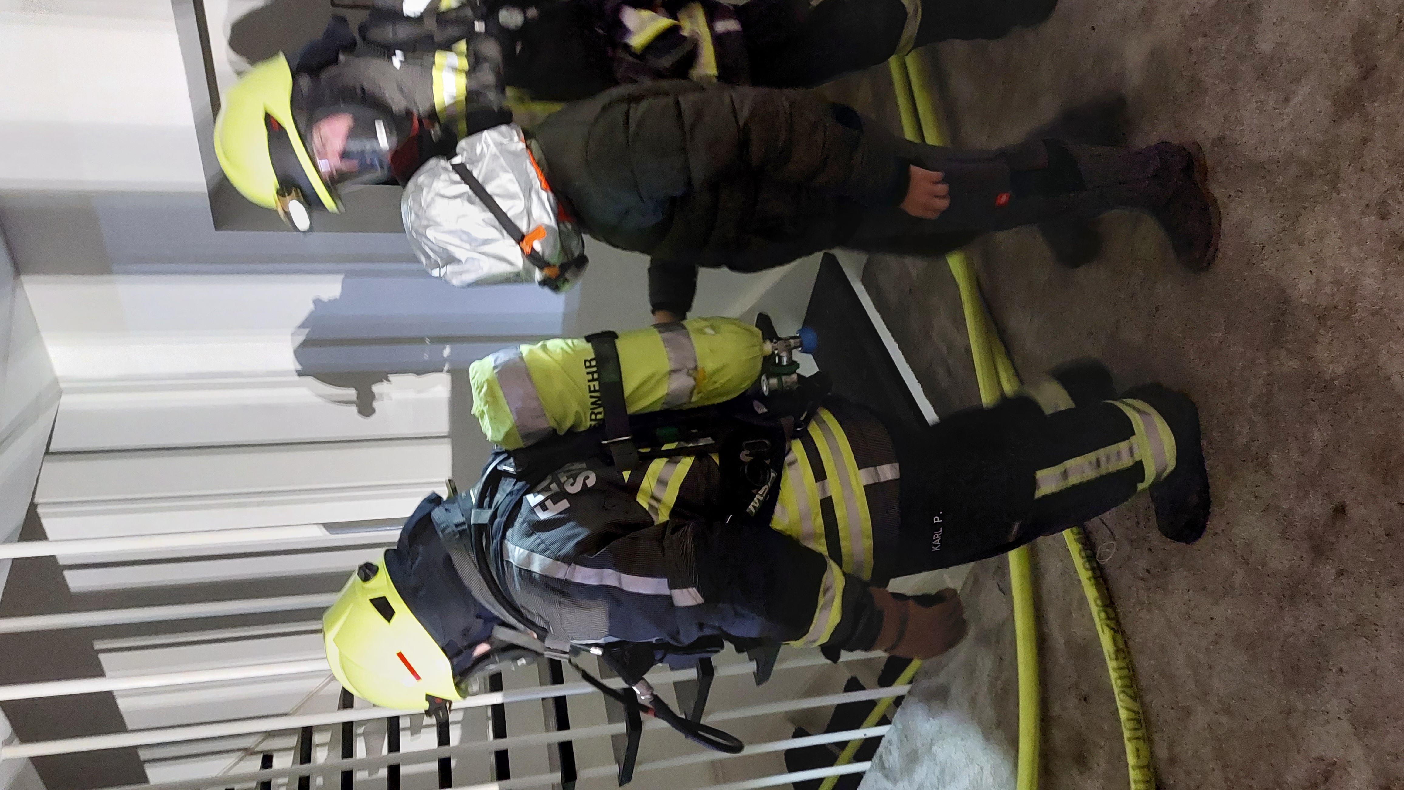 Personenrettung mit Fluchthaube