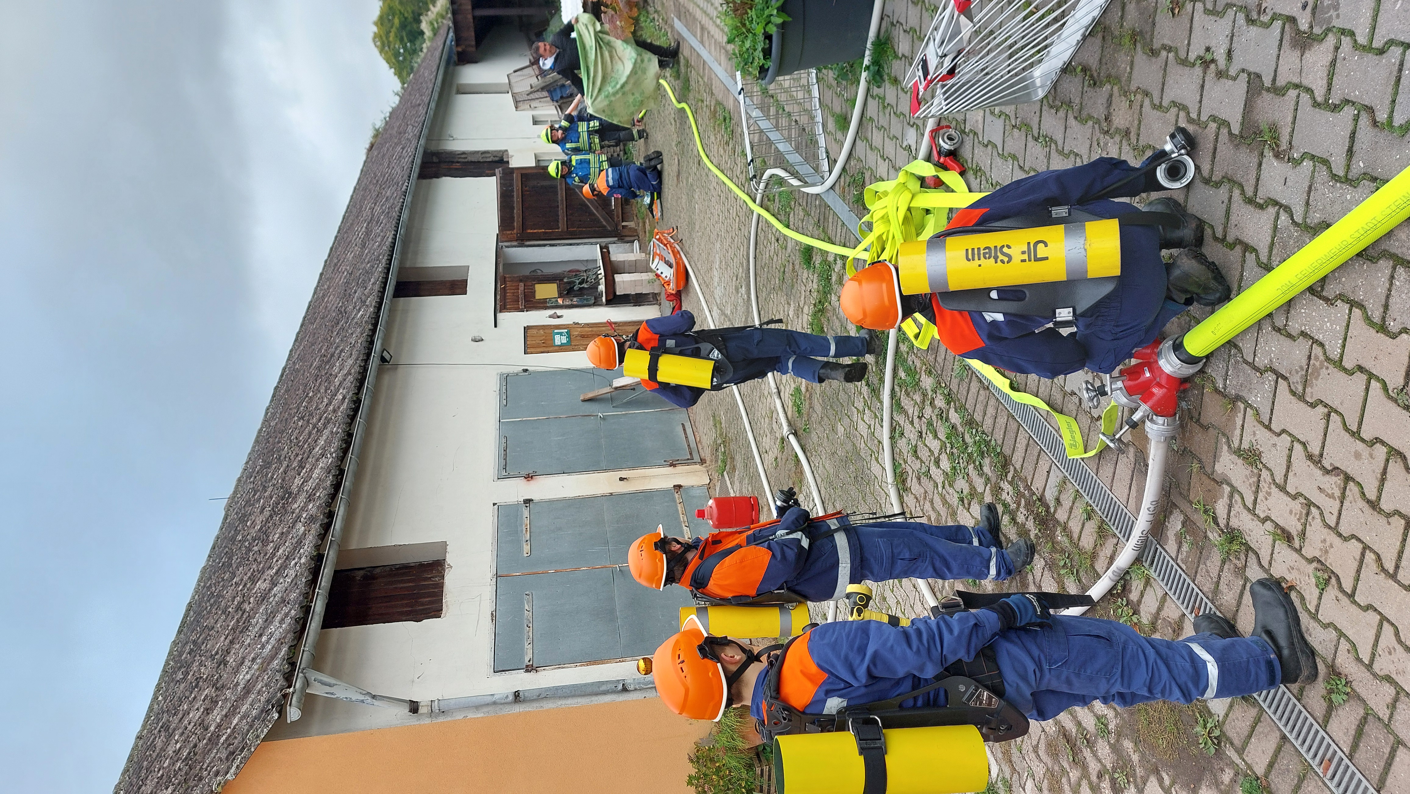 das große Finale - Werkstattbrand das große Finale - Werkstattbrand